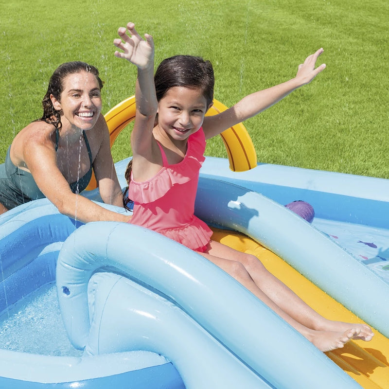 Piscina Playground Infantil Aventura na Floresta 493 Litros Mais 57 Litros Intex